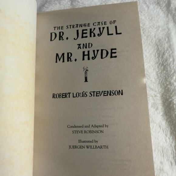 The Strange Case of Dr. Jekyll and Mr. Hyde Illustrated Adapted Dalmatian Press - Picture 4 of 7